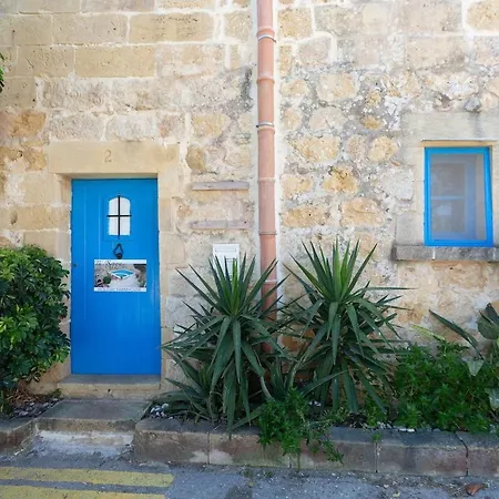 Traditional And Charming 3 Bedroom With Pool * Ta' Abram