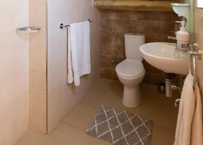 Traditional And Charming 3 Bedroom With Pool * Ta' Abram